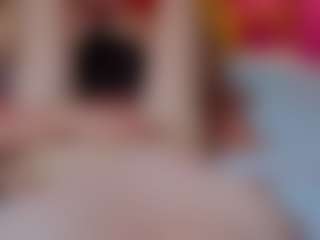 Live cam show with SandraWarren - Nipple Piercings on Camsoda