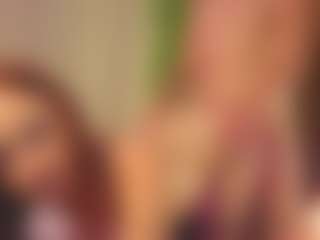Live cam show with SandraWarren - Dildo Or Vibrator on madthumbs