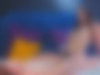 Live cam show with SandraWarren - Green Eyes on Camsoda