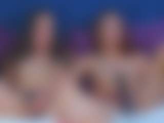 Live cam show with SandraWarren - Nipple Piercings on Free Soda