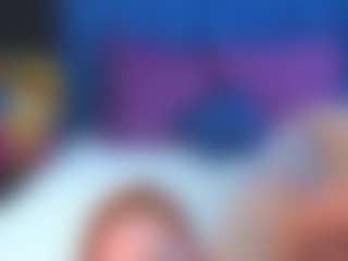 Live cam show with SandraWarren - Squirt on Camsoda
