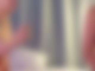 Live cam show with SandraWarren - College on Gym Cam Girls