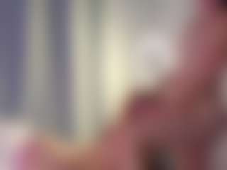 Live cam show with SandraWarren - Blowjob on sexytreat.net