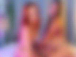Live cam show with SandraWarren - Flashing on Camsoda