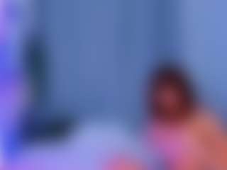 Live cam show with SandraWarren - Striptease on TottyGirls