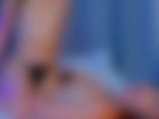 Live cam show with SandraWarren - Lush on camtv