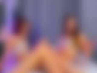 Live cam show with SandraWarren - Control on TeamSkeetLive