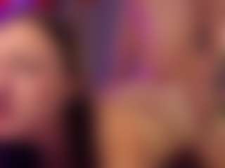 Live cam show with SandraWarren - College Brown Hair on hrnylive.com