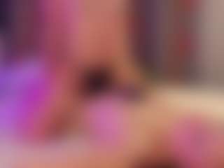 Live cam show with SandraWarren - Nipple Piercings on xfollow cams