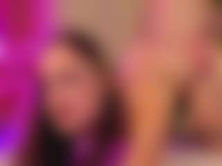 Live cam show with SandraWarren - Striptease on CamSextacy