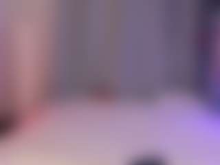 Live cam show with SandraWarren - Nipple Piercings on Dare Cams