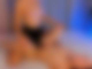 Live cam show with SandraWarren - Big Ass on camwithhim.com