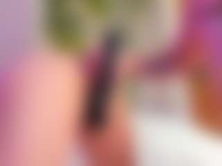 Live cam show with SandraWarren - Fingers on livesexfox.com