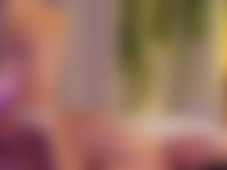 Live cam show with SandraWarren - Solo on Camsoda