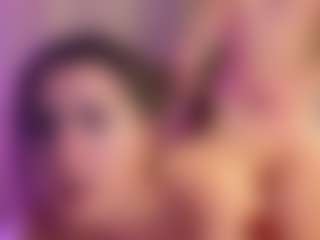 Live cam show with SandraWarren - No Smoking on TottyGirls