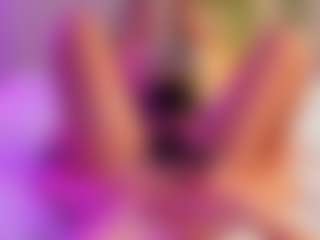 Live cam show with SandraWarren - Fingering Latina on nudelive.tv