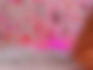 Live cam show with Sirena-Brighton - Anal on Uber Horny