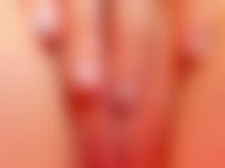 Live cam show with Sirena-Brighton - Spank Red Hair on Pornisteam.com