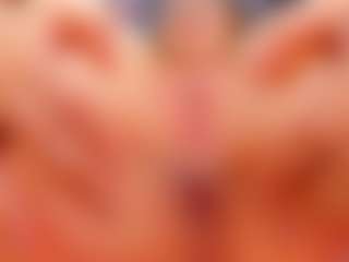 Live cam show with Sirena-Brighton - Bedroom Red Hair on SquirtSoMuch