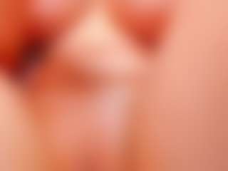 Live cam show with Sirena-Brighton - Sexwebcam Red Hair on realtime-chat
