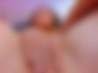 Live cam show with Sirena-Brighton - Deepthroat on Gym Cam Girls