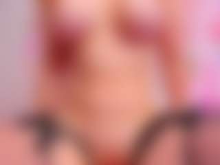 Live cam show with Sirena-Brighton - Spank Toys on Camming Site