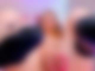 Live cam show with Sirena-Brighton - Sexwebcam Red Hair on Uber Horny