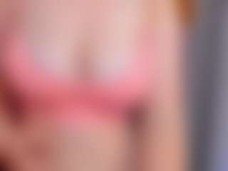 Live cam show with Sirena-Brighton - Bedroom Big Tits on Camsoda