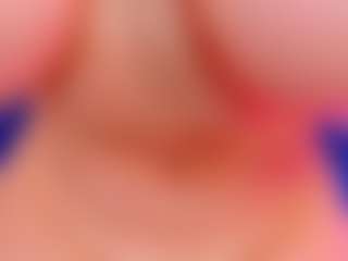 Live cam show with Sirena-Brighton - Shaved Pussy Teen (18+) on Adult Interactions