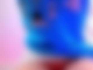 Live cam show with Sirena-Brighton - Anal Curvy on Camsoda