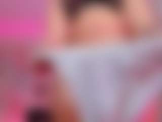 Live cam show with Sirena-Brighton - Big Tits on liverealitysex.com
