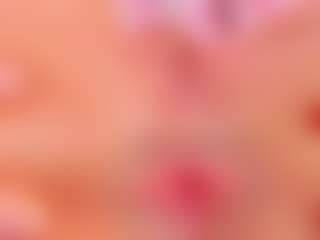 Live cam show with Sirena-Brighton - Teen (18+) on Instabang