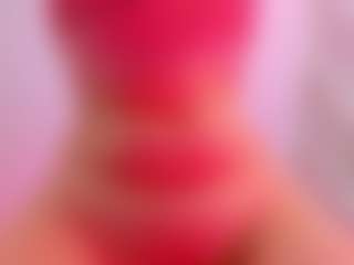 Live cam show with Sirena-Brighton - Dildo Or Vibrator on CSO-WL