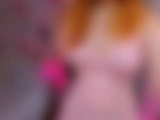 Live cam show with Sirena-Brighton - Green Eyes on Camsoda