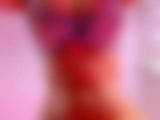 Live cam show with Sirena-Brighton - Deepthroat on Camsoda Late Night