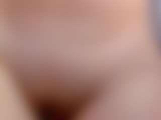 Live cam show with Sirena-Brighton - Squirt on Ass Tok