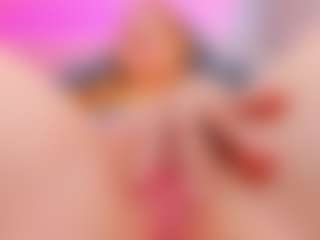 Live cam show with Sirena-Brighton - Petite on Camsoda
