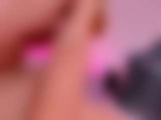 Live cam show with Sirena-Brighton - Handjob on EXY