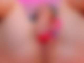 Live cam show with Sirena-Brighton - Amateur Curvy on ObeyMaria