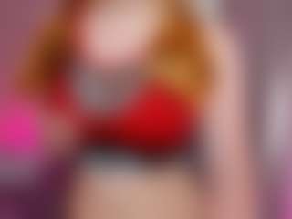 Live cam show with Sirena-Brighton - Spank on xfollow cams