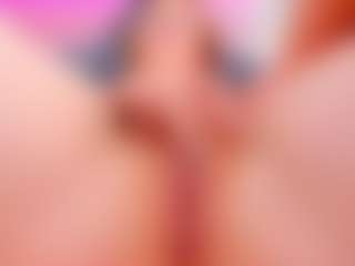 Live cam show with Sirena-Brighton - Bedroom Toys on CamSextacy