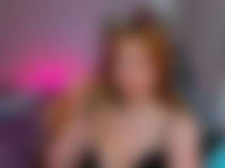 Live cam show with Sirena-Brighton - Fingering on TottyGirls
