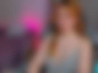 Live cam show with Sirena-Brighton - Flashing on fuklive.com