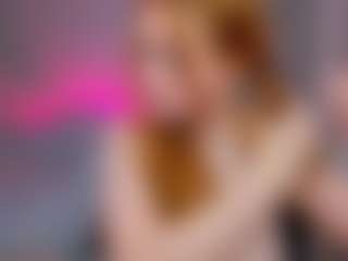 Live cam show with Sirena-Brighton - Flashing on Camsoda