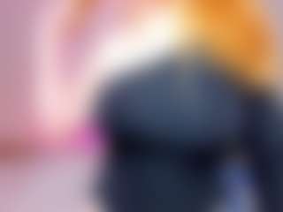 Live cam show with Sirena-Brighton - Big Ass on Camsoda