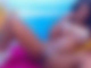 SweetsineAura's Live Sex Cam Show