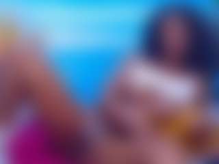 SweetsineAura's Live Sex Cam Show