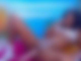 Live cam show with SweetsineAura - Dildo Or Vibrator on Milf Play
