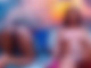 Live cam show with SweetsineAura - Fingering on Fling VIP Chat
