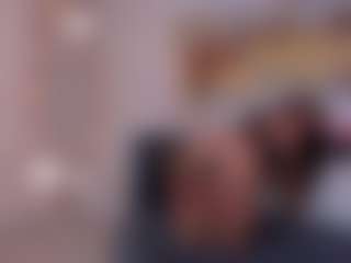 Live cam show with VictoriaBennet - Deepthroat on Cam Slut